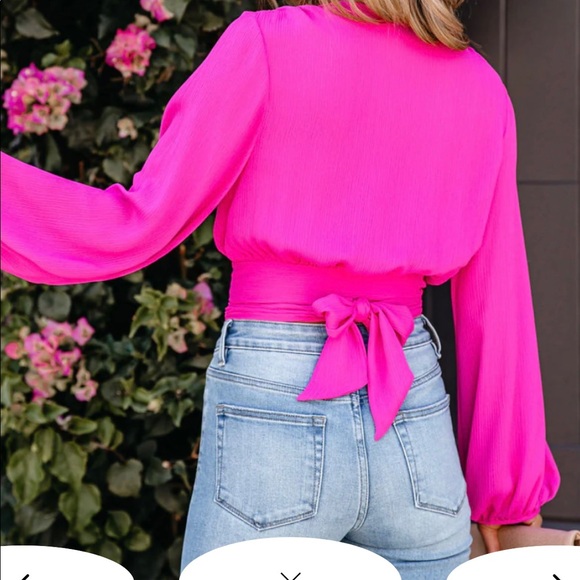 VICI VITTORIA TIE FRONT CROP BLOUSE - size small - Picture 2 of 9